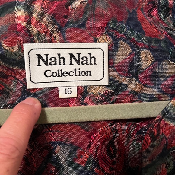 Vintage Nah Nah Tapestry Blazer Jeweled Buttons SIZE 16 - Picture 2 of 5